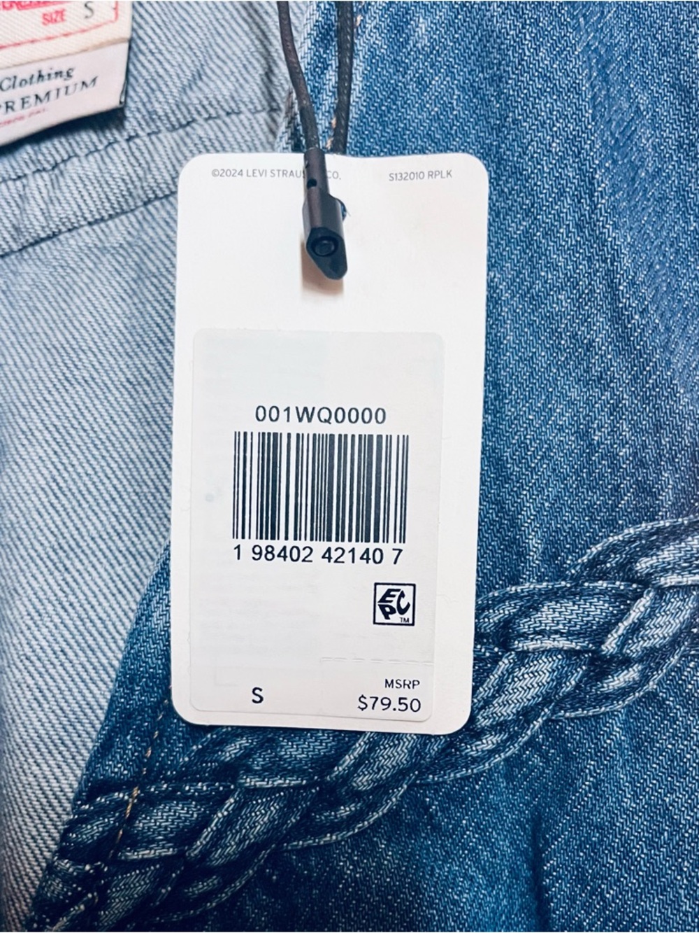 Levi’s Denim Vest Size Small NWT | Vintage-Inspired Braided Detail - Picture 9 of 9